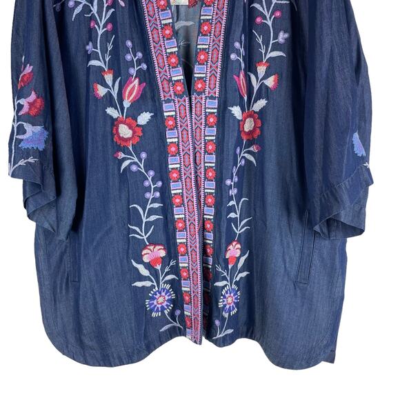 Johnny Was Piper Shirt Tail Kimono Jacket Embroidery Denim Size XL - Picture 5 of 12